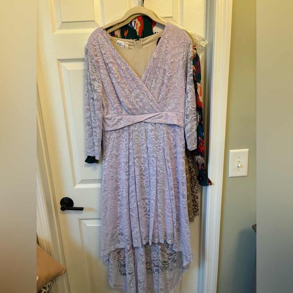 NWOT DressTells Lace Lavendar Hi-Lo Dress